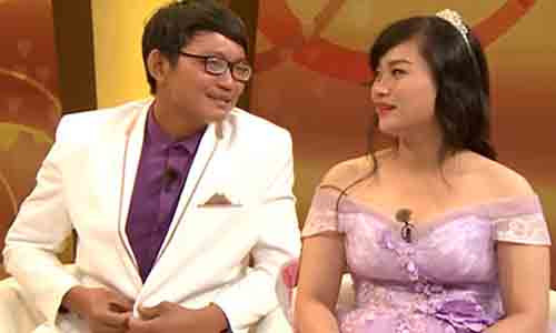 Cặp đôi với những chia sẻ hài hước về chuyện tình của mình.