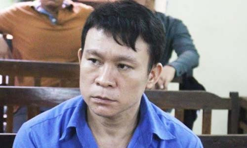 Huỳnh Ngọc Đến tại phiên tòa.