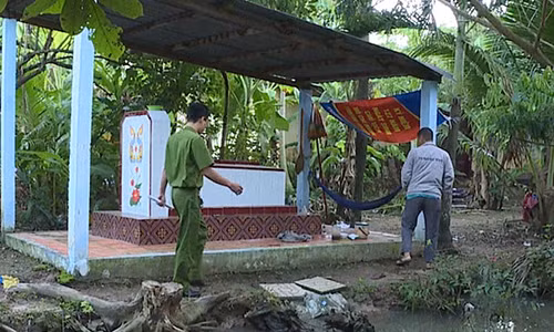 Truy bat nghi can doat mang anh trai roi bo tron