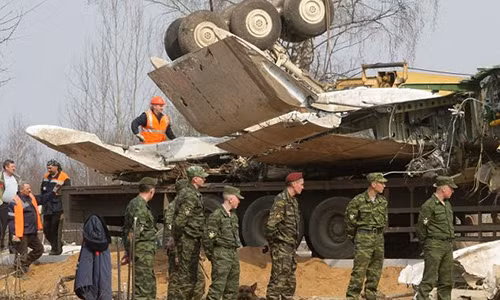 Phat hien chan dong ve vu no may bay giet chet Tong thong Ba Lan