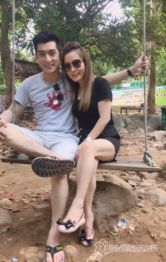 Phi Thanh Van an y khoe tinh moi hau ly hon?-Hinh-2