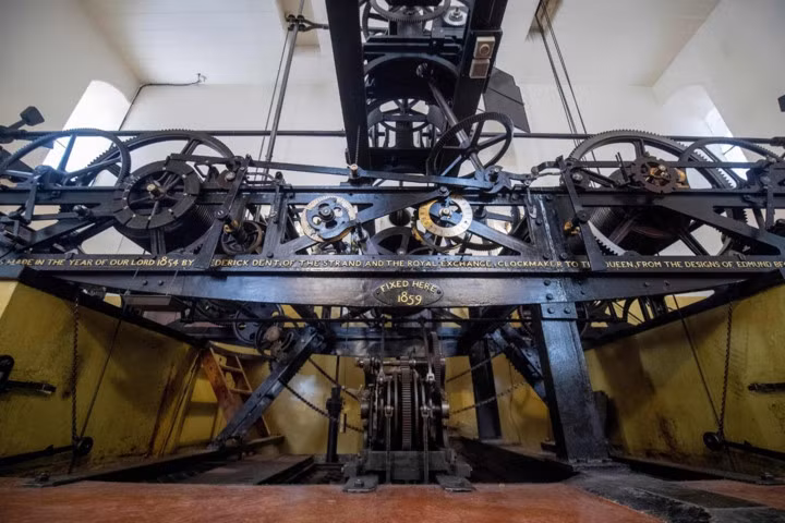 Khám phá tháp chuông Big Ben trước giờ “đại phẫu” - Hình 5 Kham pha thap chuong Big Ben truoc gio “dai phau”-Hinh-5