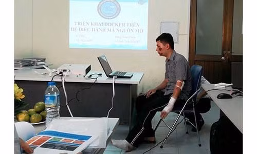 9X bi bang bo chan tay van co gang bao ve do an tot nghiep