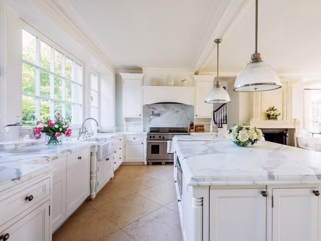 Gian bếp hiện đại.