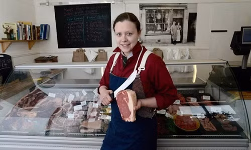 Cach quang cao giup nang ban thit lon kiem 10 ty moi nam