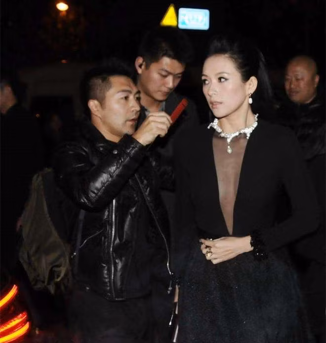 Chuong Tu Di hot hoang vi tro ly ho henh ma ket sat nghin ti