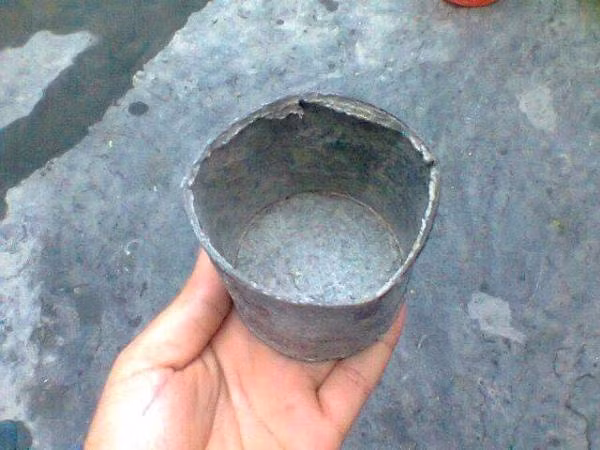 Còn ai nhớ chiếc ống bơ "huyền thoại" một thời này không?