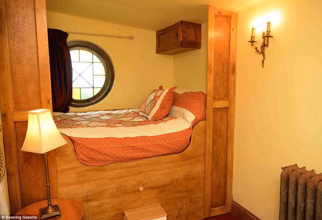 Những chiếc giường với thiết kế có 1-0-2.