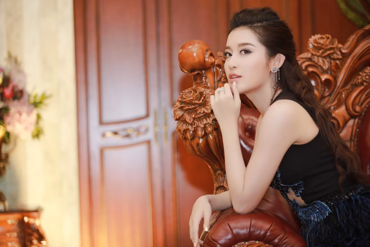 Huyền My bức xúc về việc bị giám khảo Việt Nam bôi xấu hình ảnh, thông tin sai sự thật.