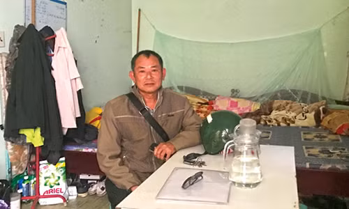 Vợ con phải về quê ở Nha Trang để sinh sống, còn ông Vân ở lại Đà Lạt… chờ đợi hầu tòa.