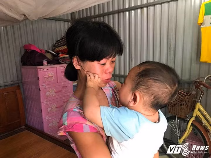 Nuoc mat nguoi me tre tung muon cho con de bot kho-Hinh-3