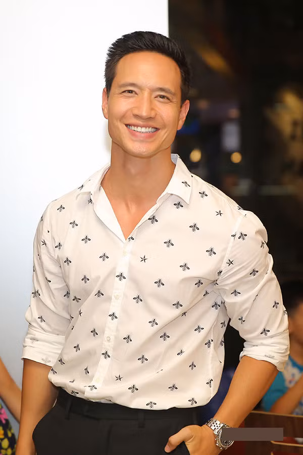 Vi sao Kim Ly yeu Truong Ngoc Anh, Ha Ho deu da co chong con?