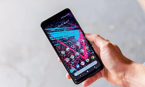 Google hua sua loi Pixel 2 XL va den bu cho nguoi dung