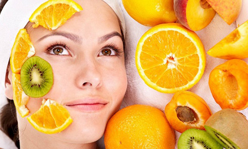 Quả cam không chỉ có công dụng tuyệt vời với sức khỏe mà còn giúp làm đẹp toàn diện. Ảnh: Internet