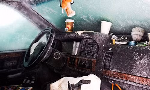 Bi an nguoi dan ong song sot sau 2 thang vui trong nui tuyet