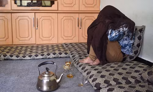 Noi nam gioi bi bat coc de lam no le tinh duc