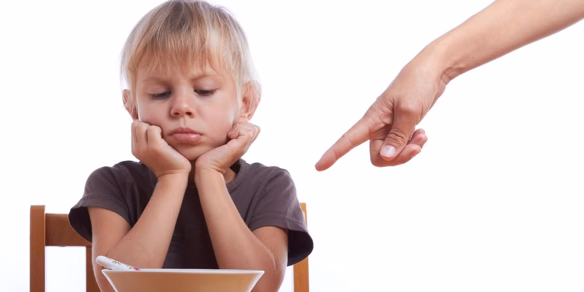 Cha me "ep" tre uong qua nhieu loai TPCN: Loi hay hai?-Hinh-2