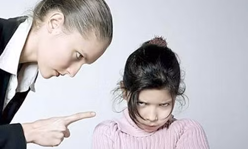 Cho voi mung khi thay con ram rap nghe loi