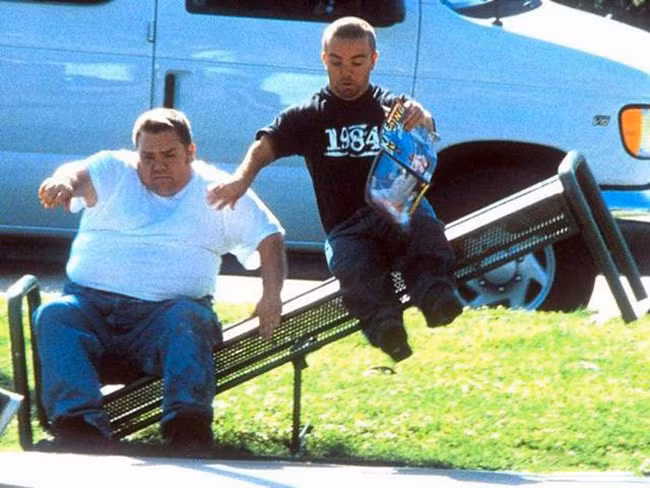 Hoho, cũng biết troll người đấy anh béo.