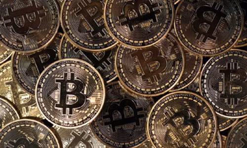 Dau tu tien ao bitcoin lai “khung": 1.000 USD “de“ ra 46 trieu USD?