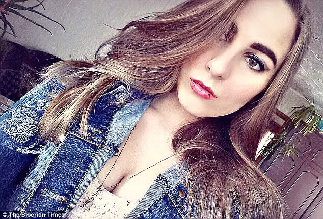 Kristina Prikhodko, 19 tuổi, vừa được phát hiện đã chết trong rừng Nga.