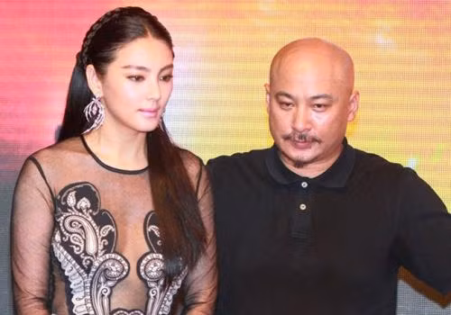 Trương Vũ Kỳ và người chồng nhiều tuổi.