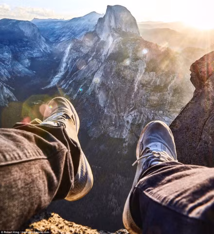 Robert King cũng đã lang thang trong Công viên quốc gia Yosemite, Mỹ.