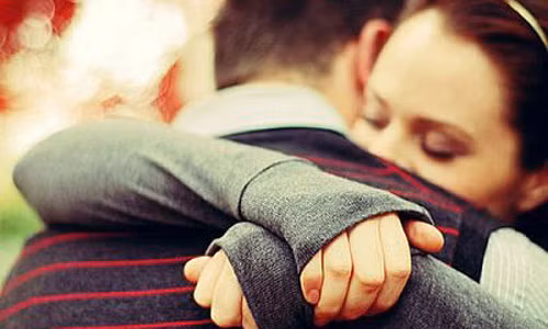 Troi lanh the nay chi muon nam tay va yeu ai day quen het duong ve