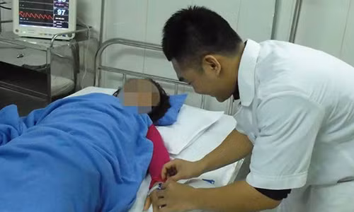 Canh bao sot xuat huyet o nguoi lon