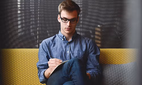 Tuong dan ong dao hoa, lang nhang "chuan khong can chinh"