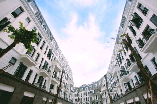 Dự án thuộc tổ hợp khu đô thị Văn Phú với các khối nhà phố theo tiêu chuẩn quốc tế.