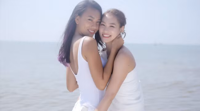 Năm 2015, Giải vàng Siêu mẫu 2011 nhận lời tham gia vai nữ chính trong phim “White Valentine”. Tuy nhiên, bộ phim đồng tính nữ không nhận được nhiều lời khen của khán giả. Danh tiếng Vương Thu Phương cũng không được nhiều người biết tới.