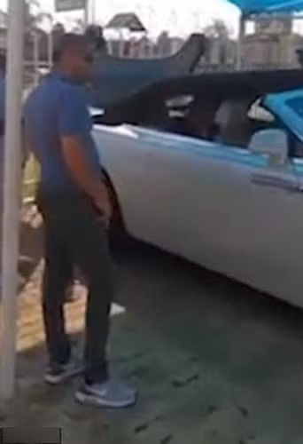 Hình ảnh chiếc xe limousine Rolls Royce của Goreraza đã được đưa lên mạng YouTube. Ảnh: Twitter.