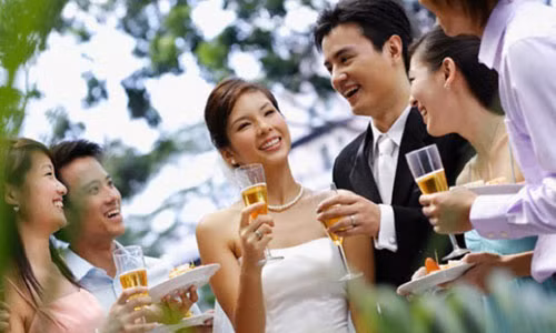 Niu keo tinh cu, cau tra loi cua anh khien toi soc tan oc