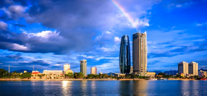 Vi sao nen hoc tap va lam viec tai "mien dat hua" Da Nang?-Hinh-2