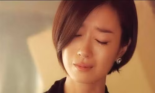 Gian chong thi... tu tu?