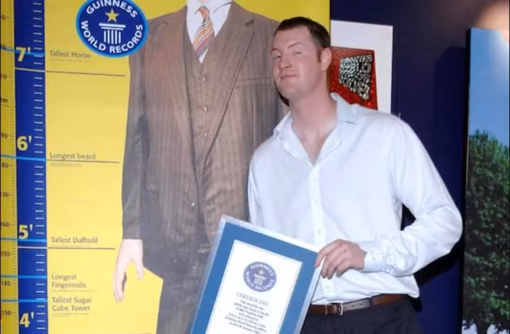 Nam diễn viên Neil Fingleton đảm nhận vai người khổng lồ Mag The Mighty trong loạt phim truyền hình “Game of Thrones” qua đời ở tuổi 36 vì chứng suy tim vào tháng 2/2017.