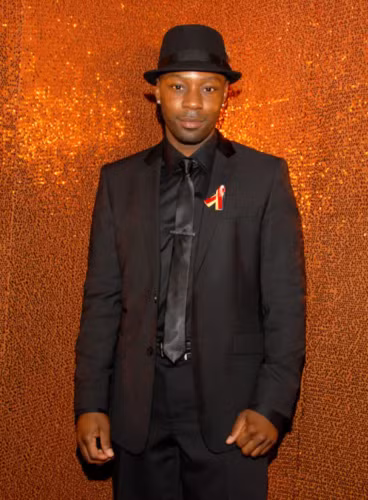 Nam diễn viên trong series phim 'True Blood' qua đời ở tuổi 39 vào tháng 7/2017 vì chứng suy tim.