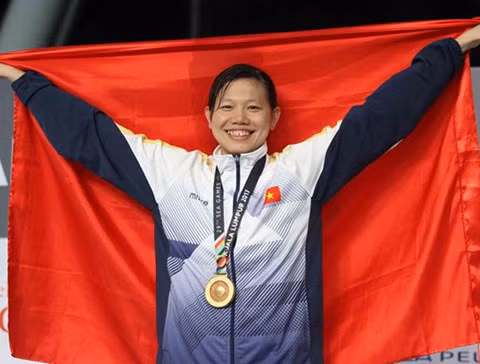 Ánh Viên rất mạnh mẽ khi thi đấu còn ở ngoài đời lại là một cô gái hiền lành và nhút nhát, nhưng ẩn sâu trong vẻ bề ngoài ấy là một quyết tâm phi thường. “Tôi đã giành nhiều huy chương, phá nhiều kỷ lục, nhưng tôi sẽ không ngừng phấn đấu. Nếu tôi hài lòng với những gì đã đạt được, tôi là kẻ thất bại ngay từ bây giờ. Tôi không nhớ đến chiến thắng, mỗi ngày tôi đều nỗ lực như chưa giành được gì cả”, Ánh Viên nói.