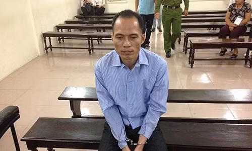 Chem nan nhan suyt chet, lai cai chi "dap dao vao"