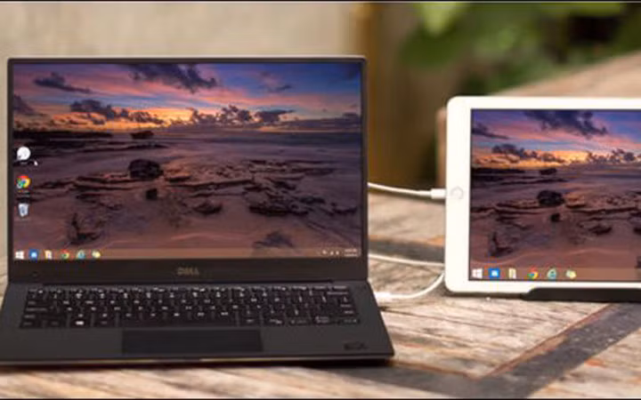 Bạn có thể tận dụng chiếc tablet cũ làm màn hình phụ cho máy tính với một số ứng dụng hỗ trợ trên Android/iOS. Tùy ứng dụng mà cách kết nối có thể khác nhau, qua cáp USB hoặc Wi-Fi. Ứng dụng màn hình ngoài cho iOS (như iPad) thường được đánh giá cao hơn so với Android, tuy vậy hầu hết đều trả phí còn miễn phí thì bị hạn chế chức năng.