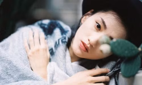 Lam sao ta ghet duoc, mot nguoi minh tung thuong?