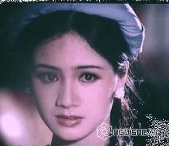 Sau đó, Thu Hà được các đạo diễn phía Nam "để mắt" tới. Khi dòng phim "mỳ ăn liền" nở rộ, chị được mời vào Sài Gòn đóng phim cùng dàn diễn viên "thế hệ vàng" như: Lý Hùng, Lê Tuấn Anh, Lê Công Tuấn Anh, Diễm Hương, Việt Trinh... Những bộ phim nổi tiếng Thu Hà từng đóng như: "Sau những giấc mơ hồng", "Hoa quỳnh nở muộn", "Anh chỉ có mình em", "Sao phượng còn buồn"... đều rất ăn khách.