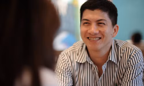 Dao tao ca sy khong thanh, nhac sy Hoai An bi khoi kien