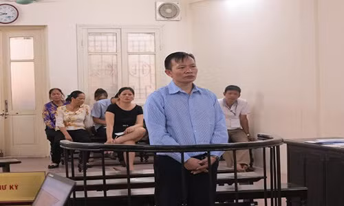 Len doi ban chim, sung cuop co lam chet nguoi