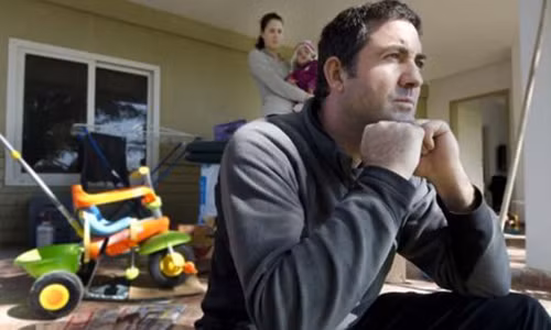 Khong chi nguoi me, cac ong bo cung can dieu tri tram cam “sau sinh”