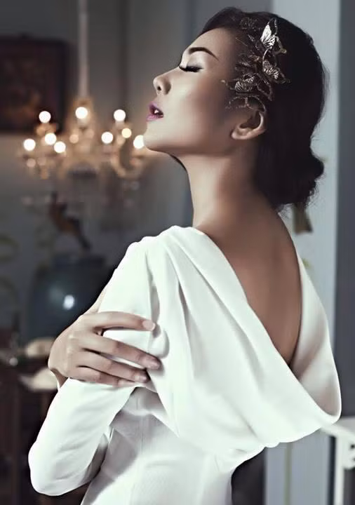 Sinh năm 1983, ngấp nghé tuổi 35 nhưng Thanh Hằng vẫn sống cuộc sống "độc thân vui tính" và chưa từng công khai bạn trai.