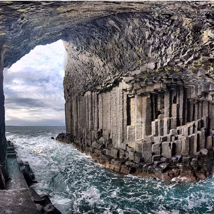 Kham pha hang dong ky bi nhu chi co trong truyen thuyet-Hinh-3