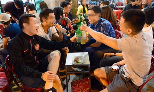 Đi nhậu 2 lần/ tuần: Không thích hợp với đàn ông Việt! Di nhau 2 lan/ tuan: Khong thich hop voi dan ong Viet!