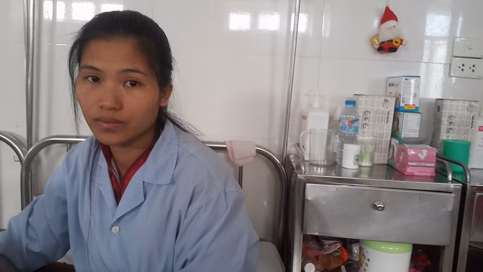 Chị Ngọc nhớ lại giây phút khi nhận tin con trai bị bỏng nặng.